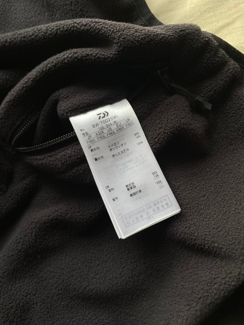 【完売品】TECH REVERSIBLE PULLOVER PUFF VEST