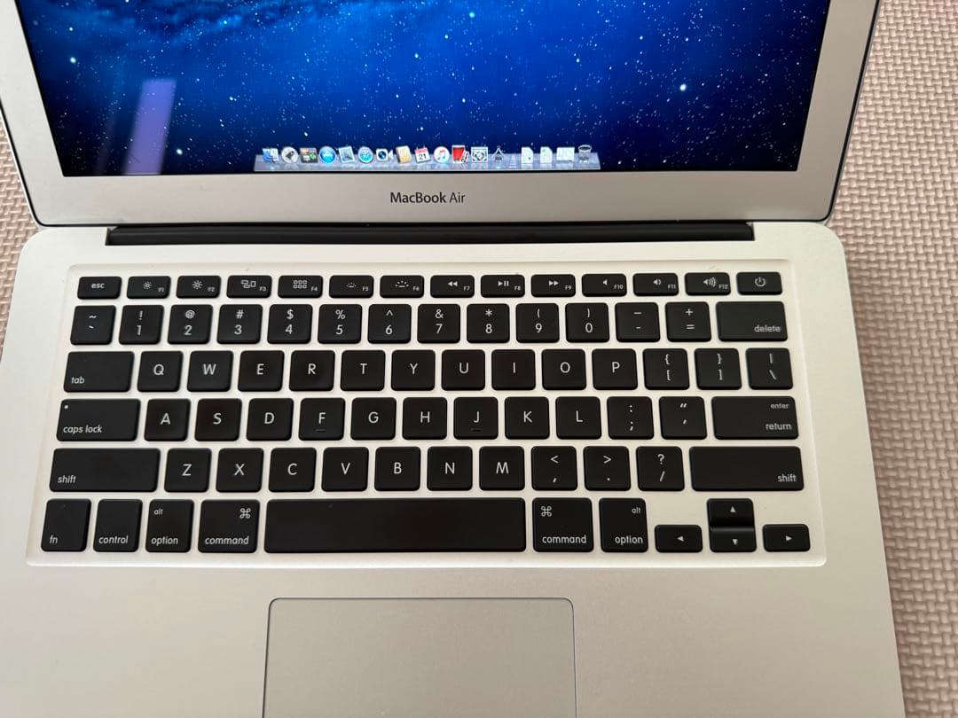 MacbookAir MC966J/A OS 10.5.7 USキーボード