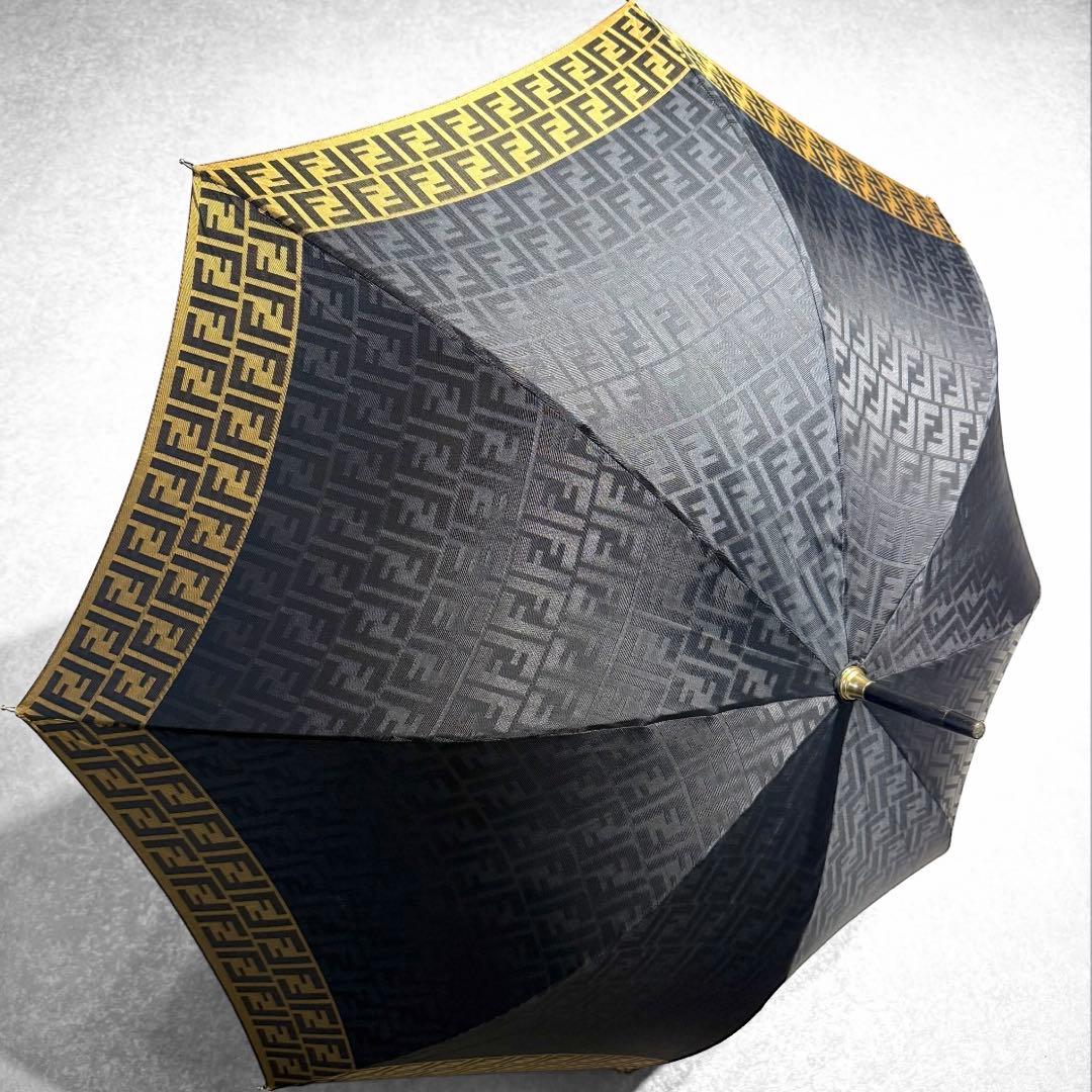 美品☆FENDI 長傘 雨傘 ズッカ柄 人気カラー FF ブラック 全長90cm