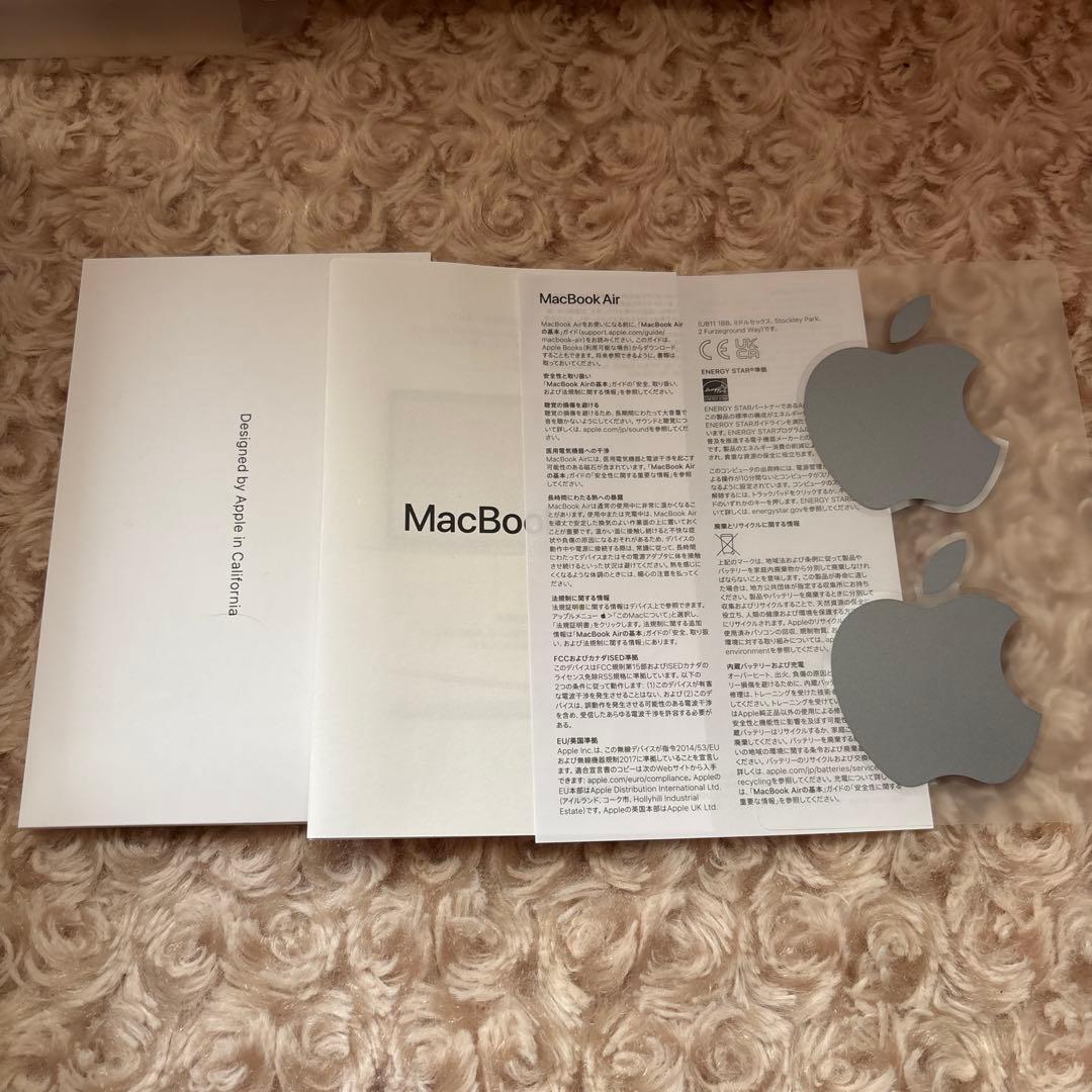 Apple MacBook Air M1 8GB 256GB　純正充電器付き