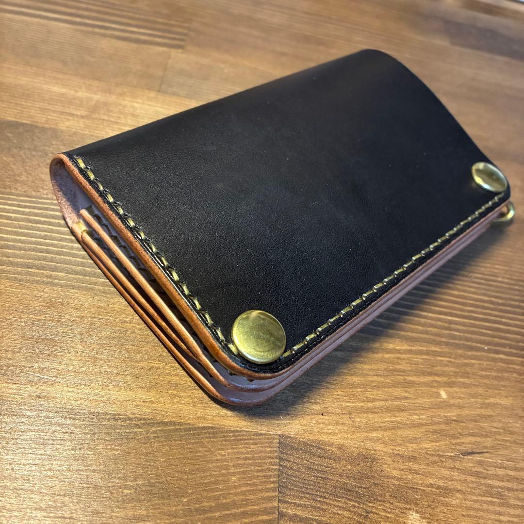 ミドルトラッカーウォレット　栃木レザー お札折らずに収納