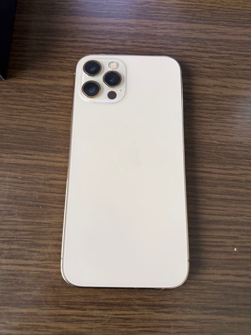 【美品】Apple iPhone 12Pro 256gb ゴールド