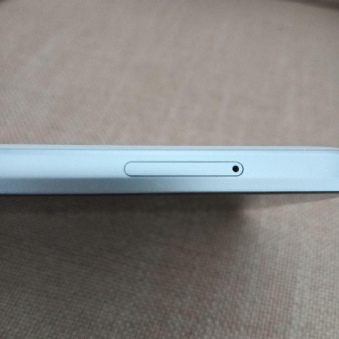 美品シムフリーmotorolaモトローラ ホワイト moto g52j 5G