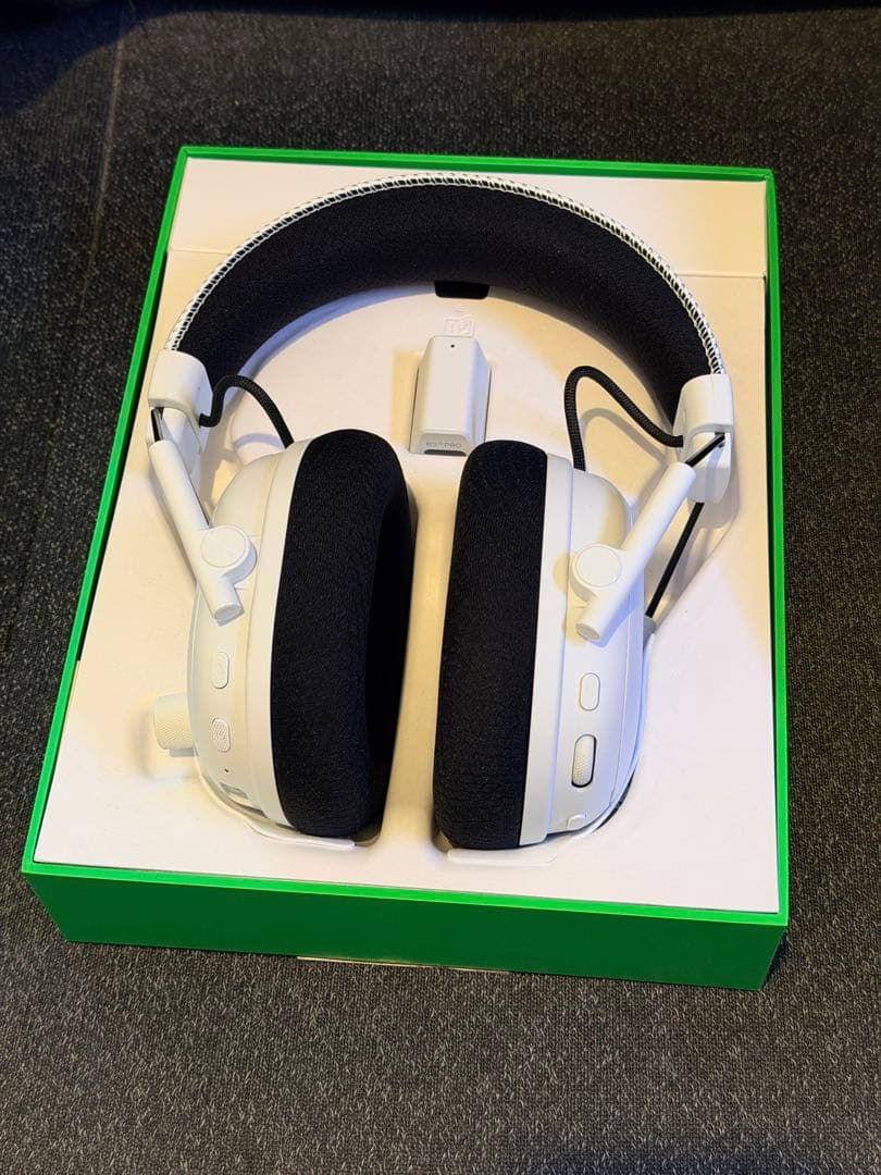 Razer BlackShark V3 Pro ゲーミングヘッドホン