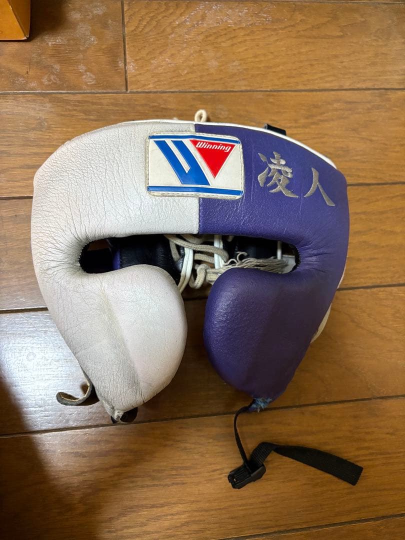 Winning ボクシング ヘッドギア 銀/紫
