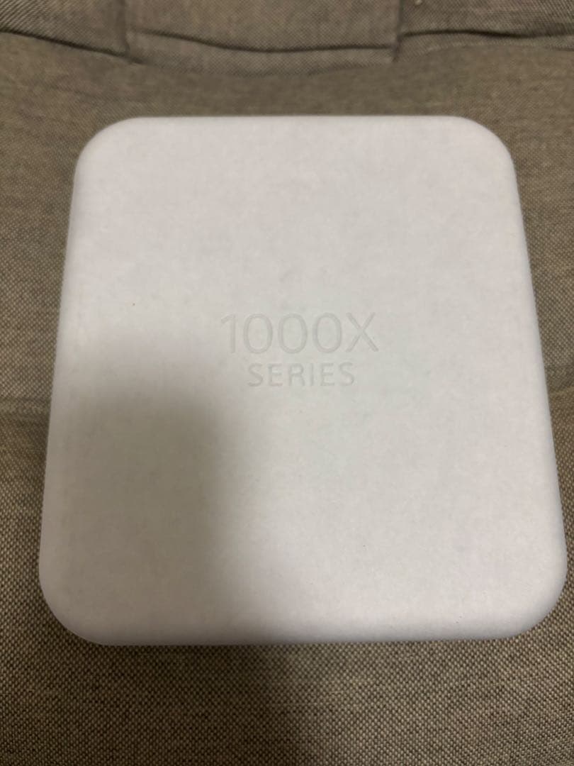 SONY WH-1000XM5 ワイヤレスヘッドホン　シリコンケース付き