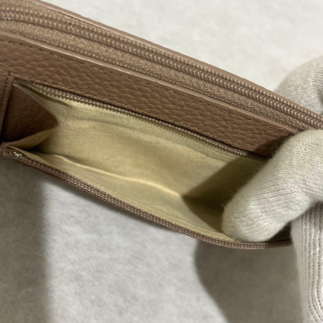 【美品✨】アタオ　スリモ　ケリー　長財布　L字ファスナー　アーモンド