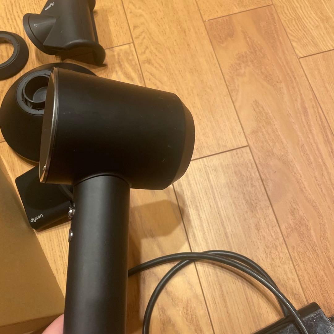 ダイソン dysonドライヤー hd08