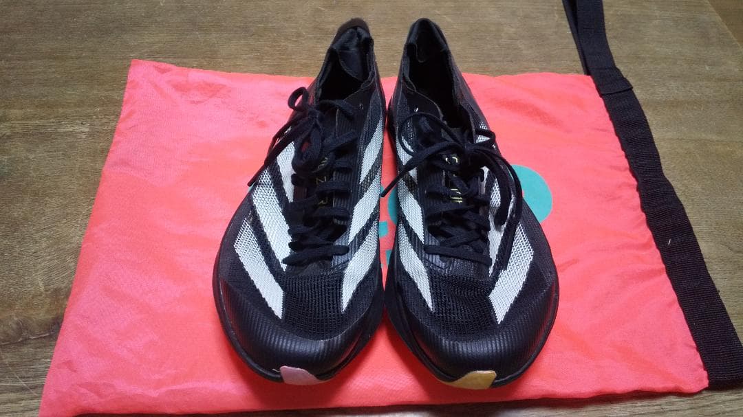 アディゼロ スパイク 24.5センチ 陸上