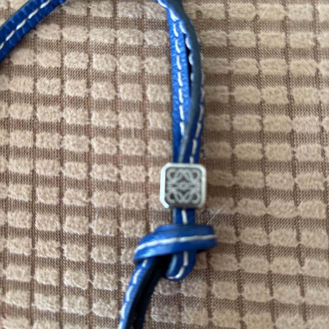 ハ*ー様 LOEWE ロエベ 　アナグラムダイス　ネイビー系　レザー　チャーム