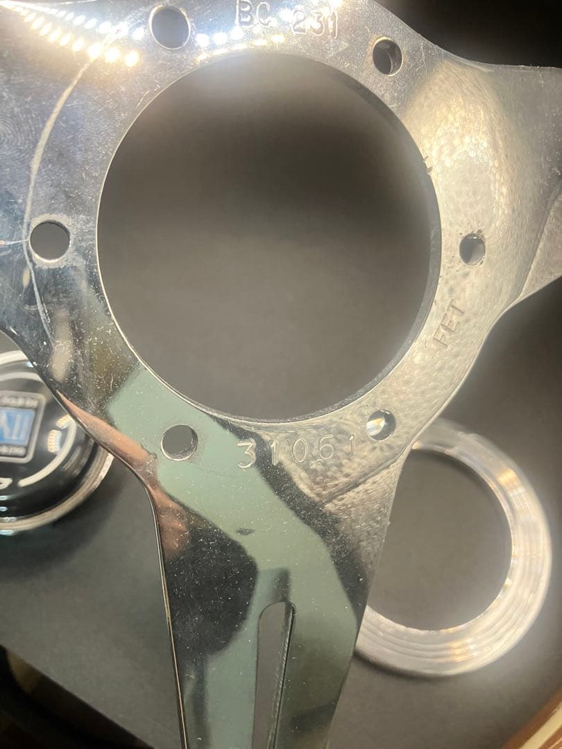 破格！！ナルディ　ウッドステアリング