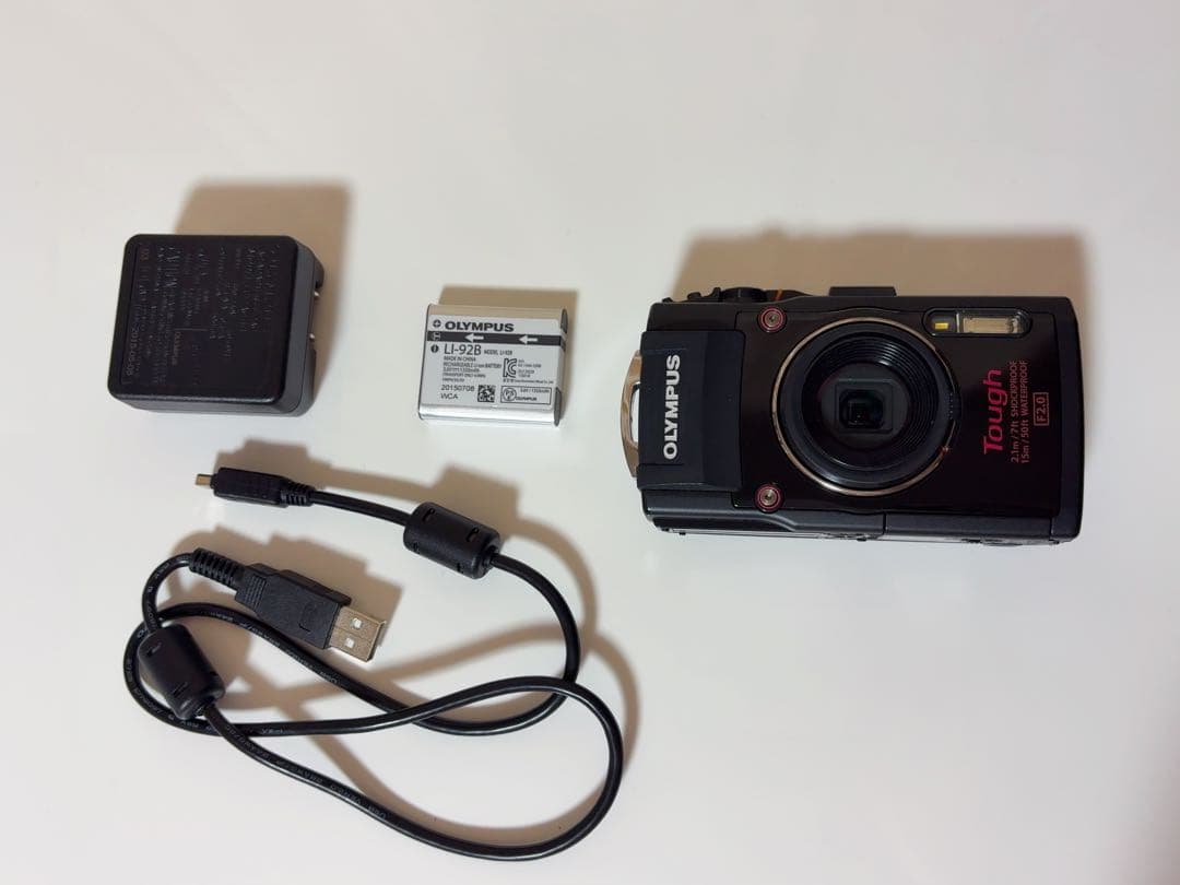 最終値下げOLYMPUS TOUGH TG-4ブラック コンパクトデジタルカメラ