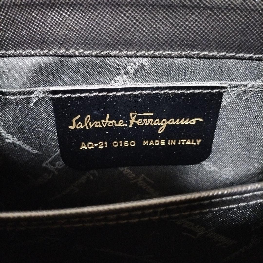 【美品】フェラガモ　 ガンチーニバッグ　サフィアーノレザー