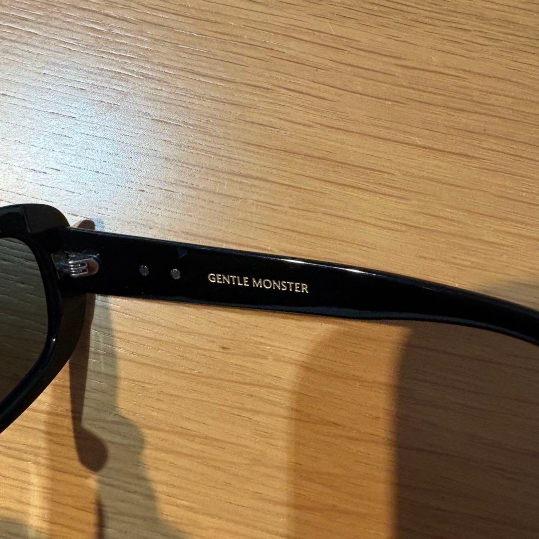 GENTLE MONSTER LIN ブラックサングラス