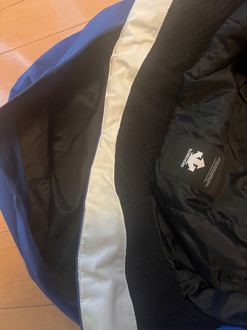DESCENTE スキーウェア2021/2022年モデル 上下セットLサイズ