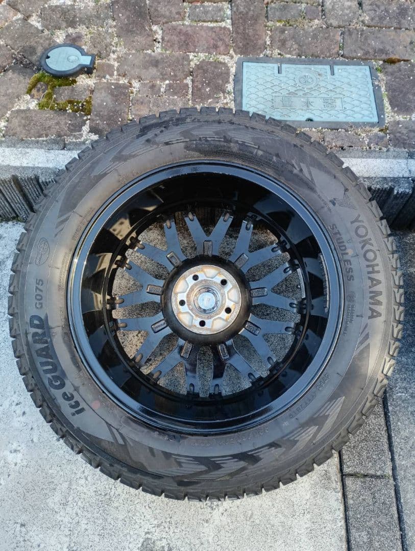 専用商品　1７インチ　ホイール・タイヤ４本セット　スタッドレス　タイヤカバー付き
