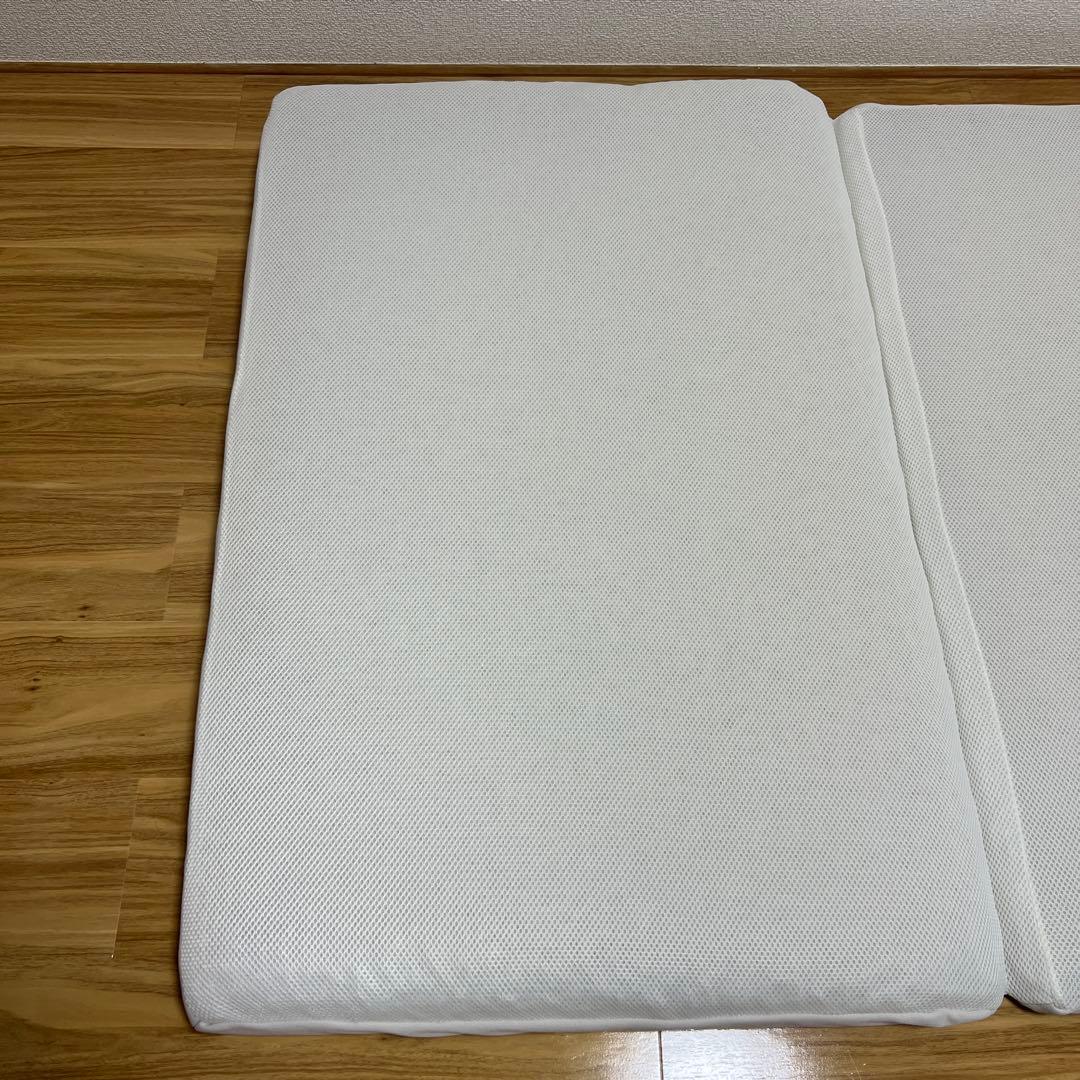 ブレインスリープ マットレス フロート　ホワイト　シングル