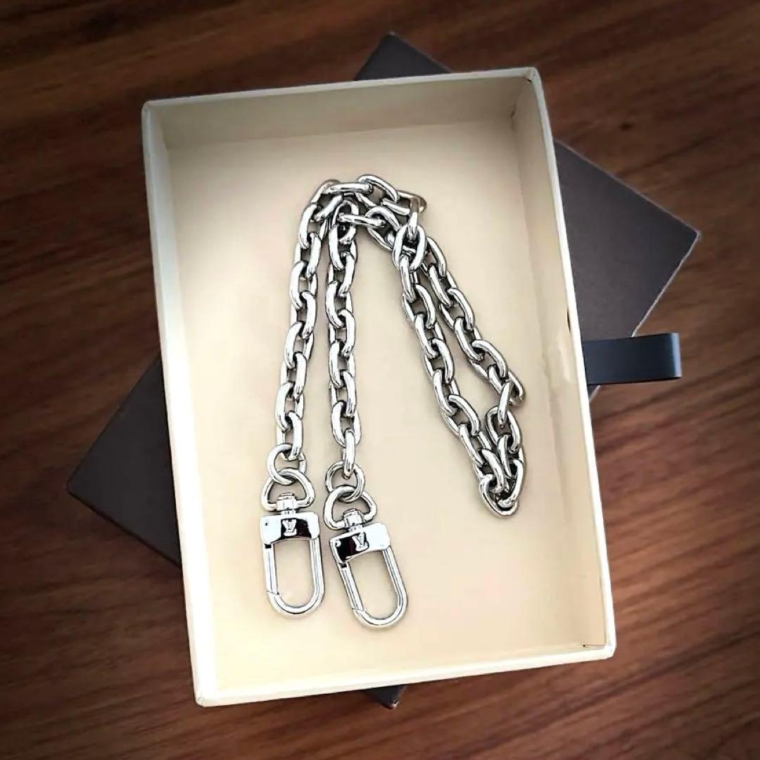 Louis Vuitton アコルディオン長財布の付属品 ウォレットチェーン