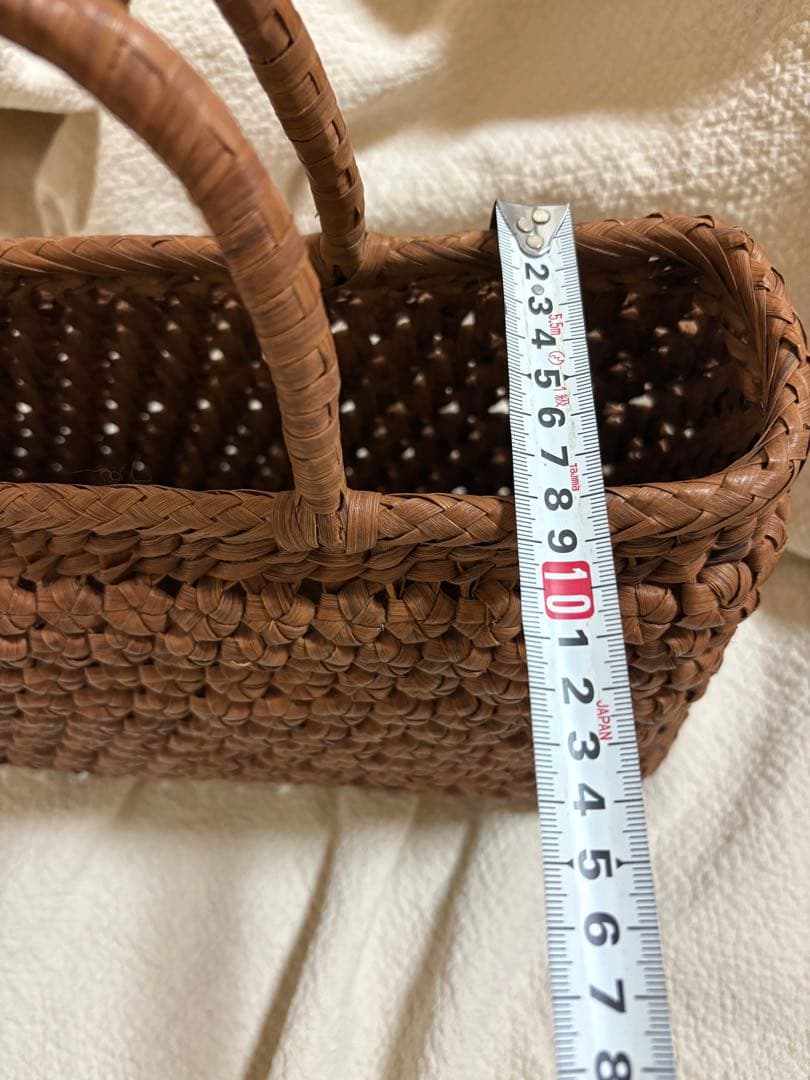 最終のお値下げ！カゴアミドリ購入　国産山葡萄かごバッグ　六角花結び