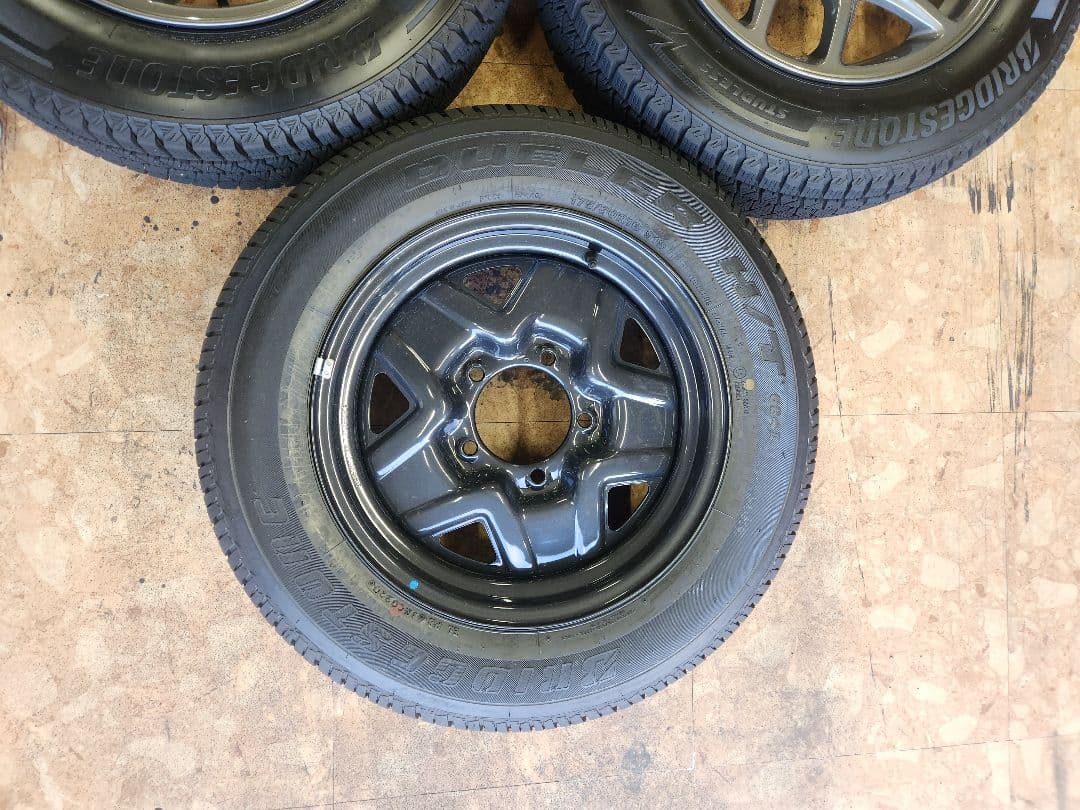 ブリヂストン 16インチ スタッドレスタイヤ ホイールセット