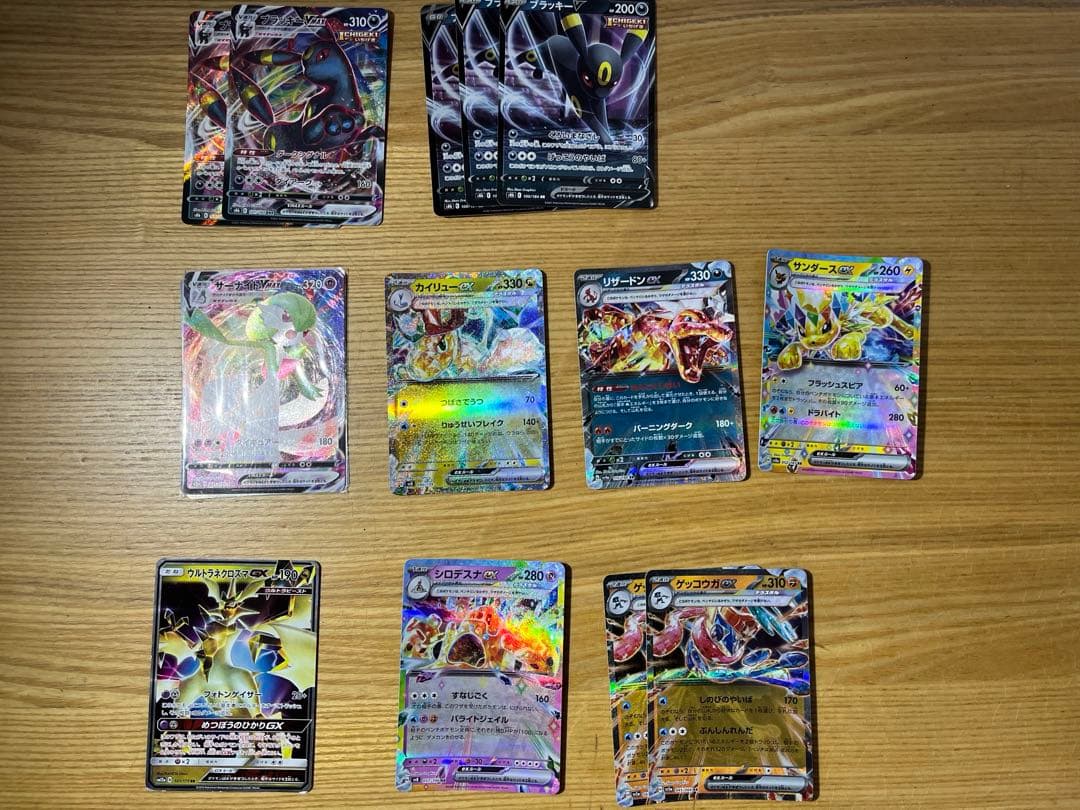 引退品トレーディングカード 約1500枚 スリーブ付きデッキ3個　値段交渉可能