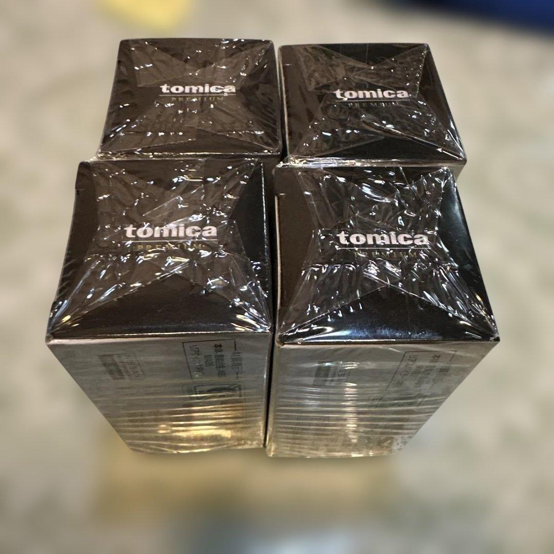 トミカ　NISMO x2台　GTRx2台