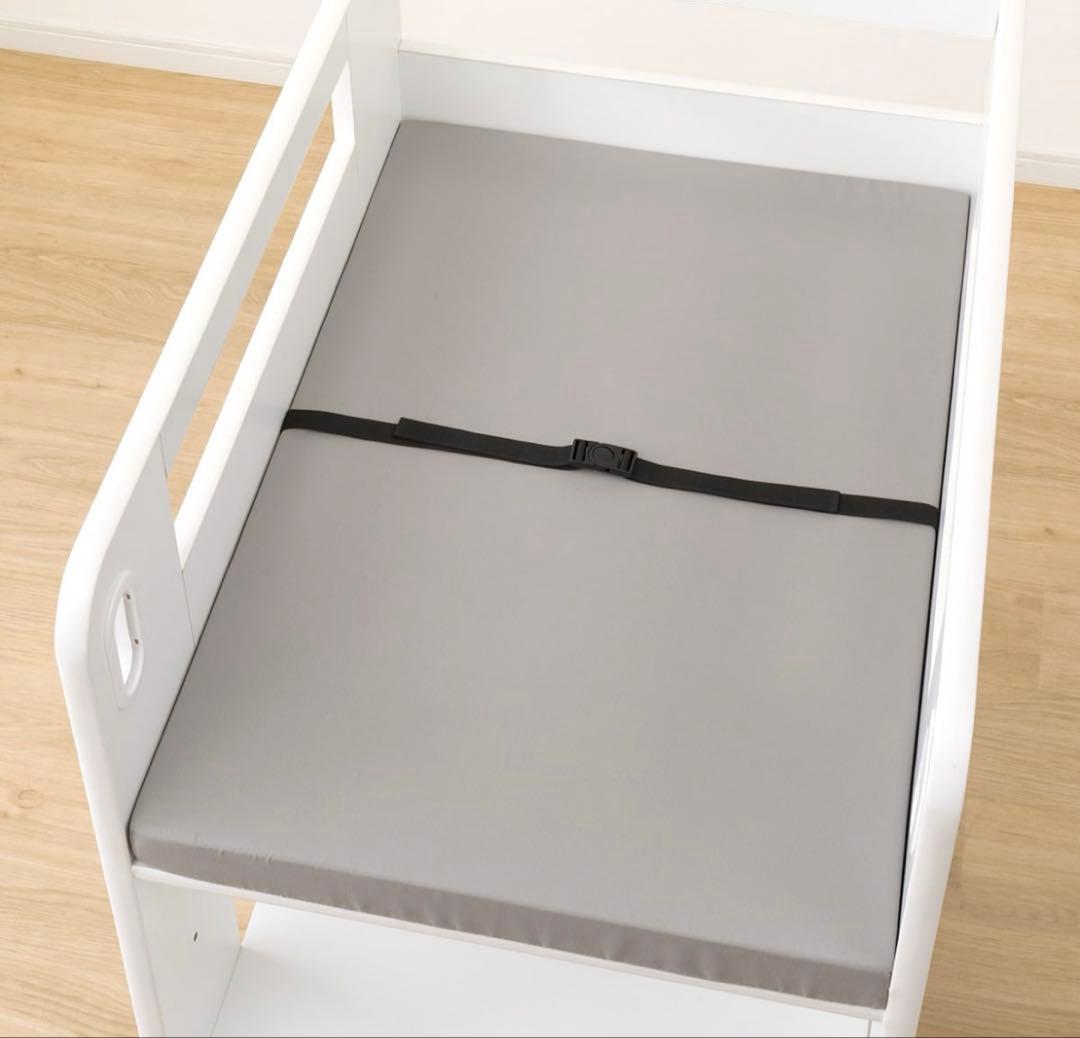訳あり　新品未使用　ニトリ　移動するオムツ替え台　ベビー家具　直接取引