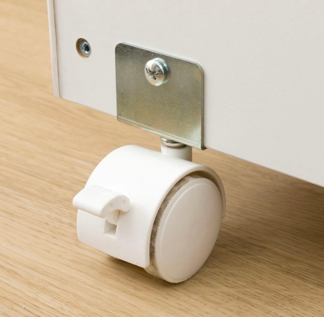 訳あり　新品未使用　ニトリ　移動するオムツ替え台　ベビー家具　直接取引