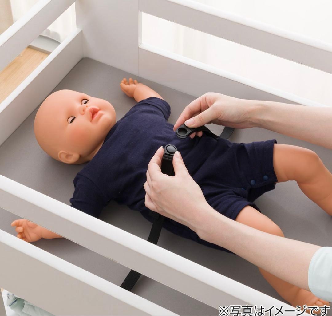 訳あり　新品未使用　ニトリ　移動するオムツ替え台　ベビー家具　直接取引