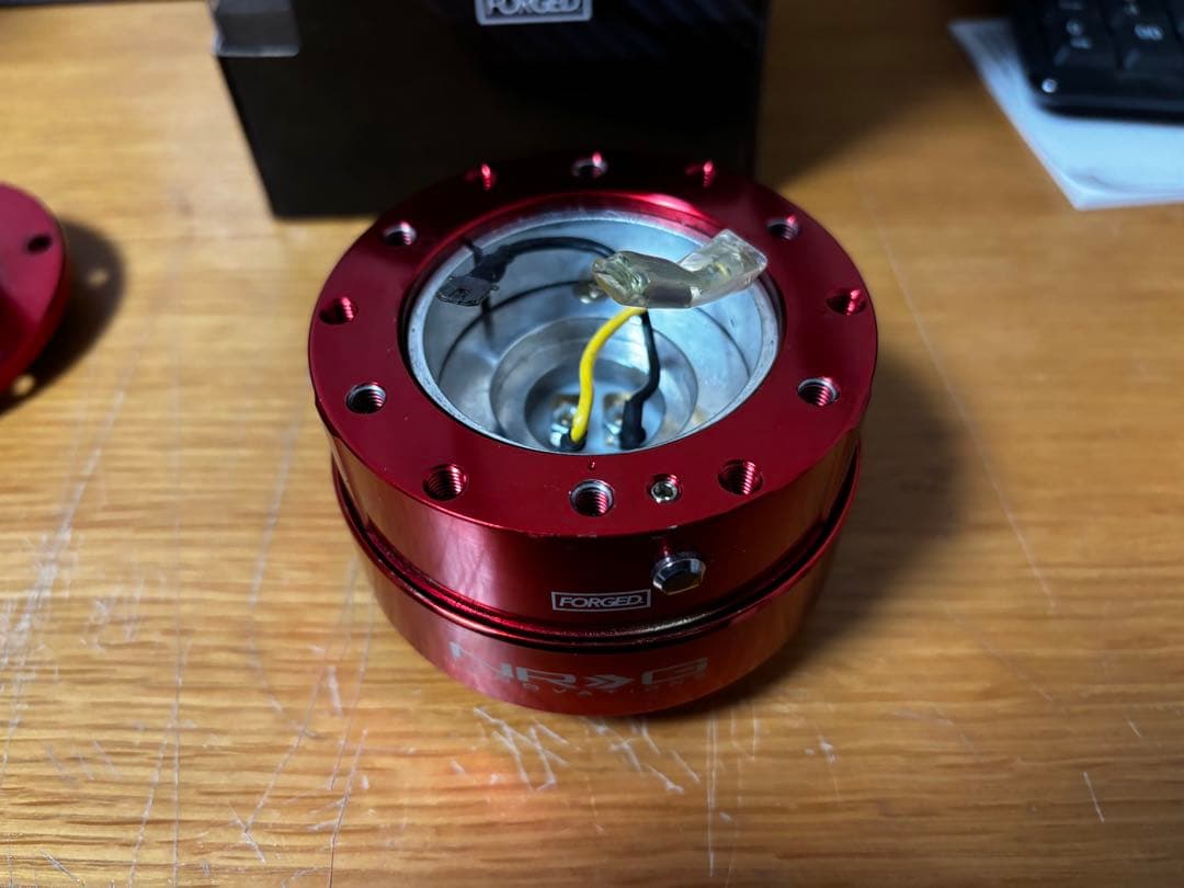 NRG クイックリリース gen2.0 レッド レンチン