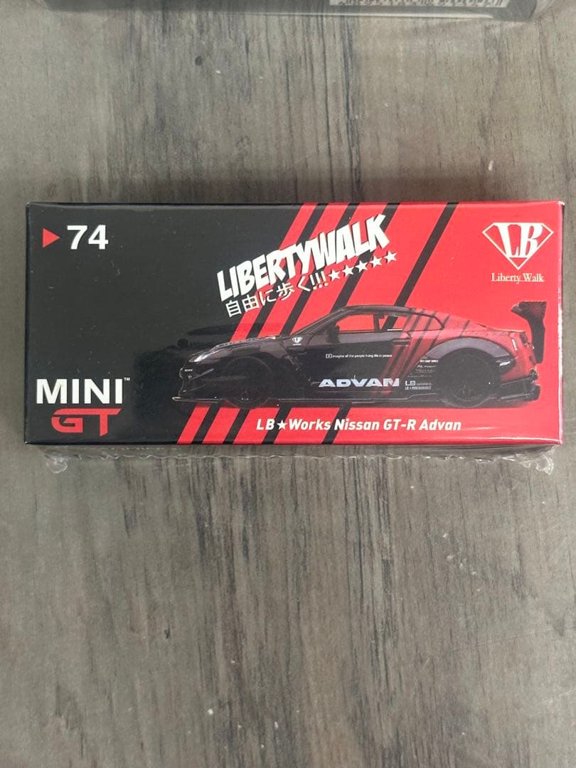MINI GT LB★WORKS Nissan GT-R R35 ミニカーセット