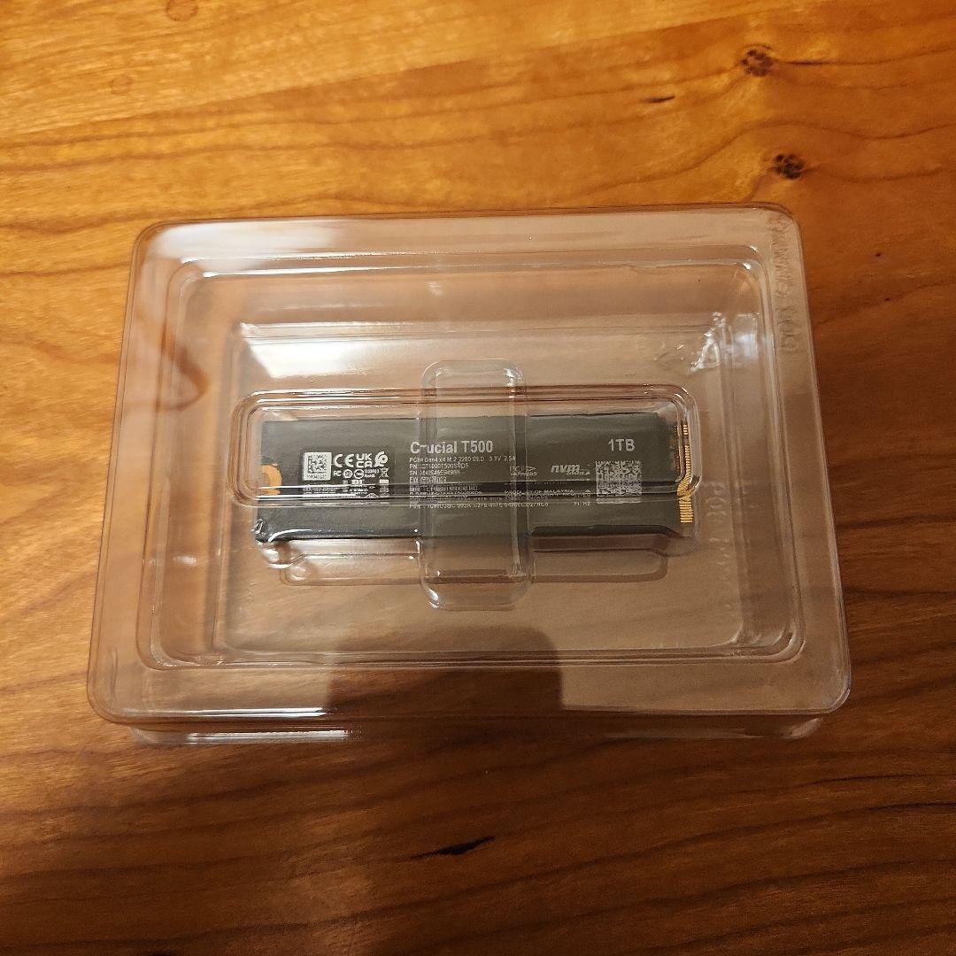 新品 Crucial M.2 SSD 1TB