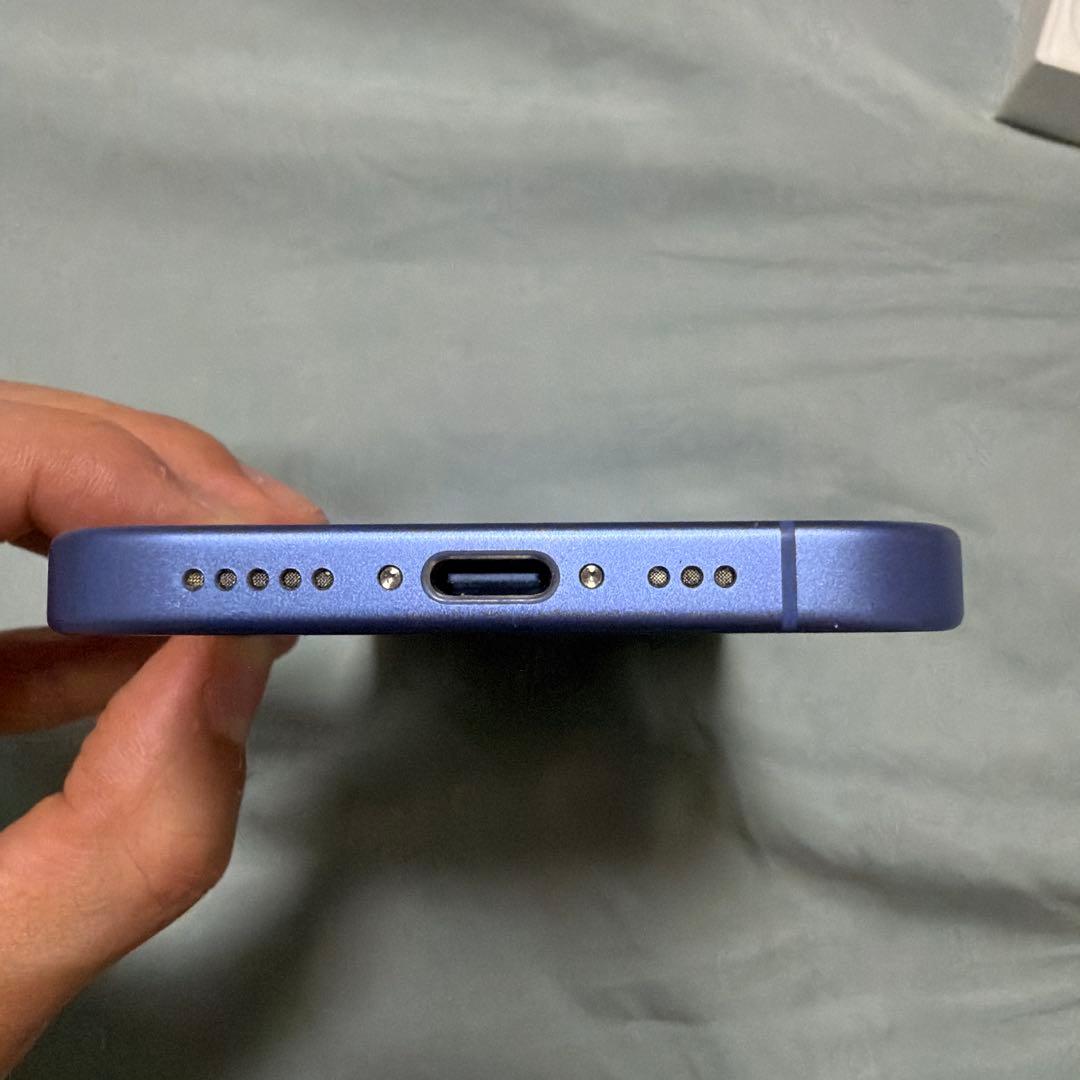 iPhone16 128GB ウルトラマリン SIMフリー バッテリー100%