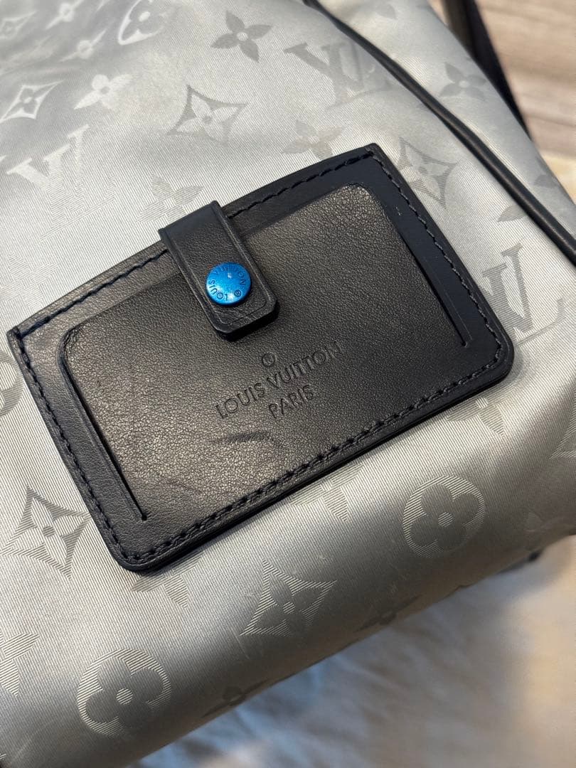 LOUIS VUITTONモノグラムサテライト キーボルバンドリエール50バッグ