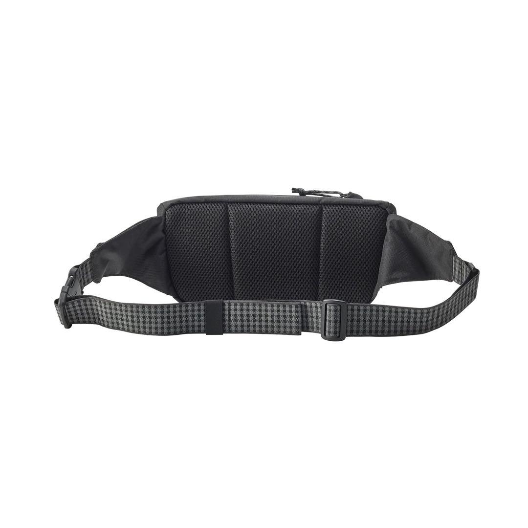 新品 NEW ERA × familiar ファミリア ボディバッグ クマちゃん