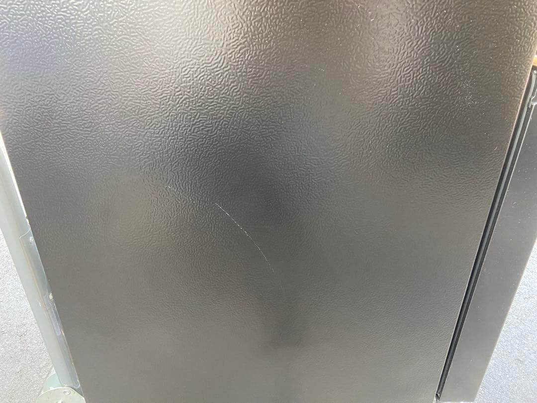 はちわれ Hisense 2024年製 135L 冷蔵庫 ブラック