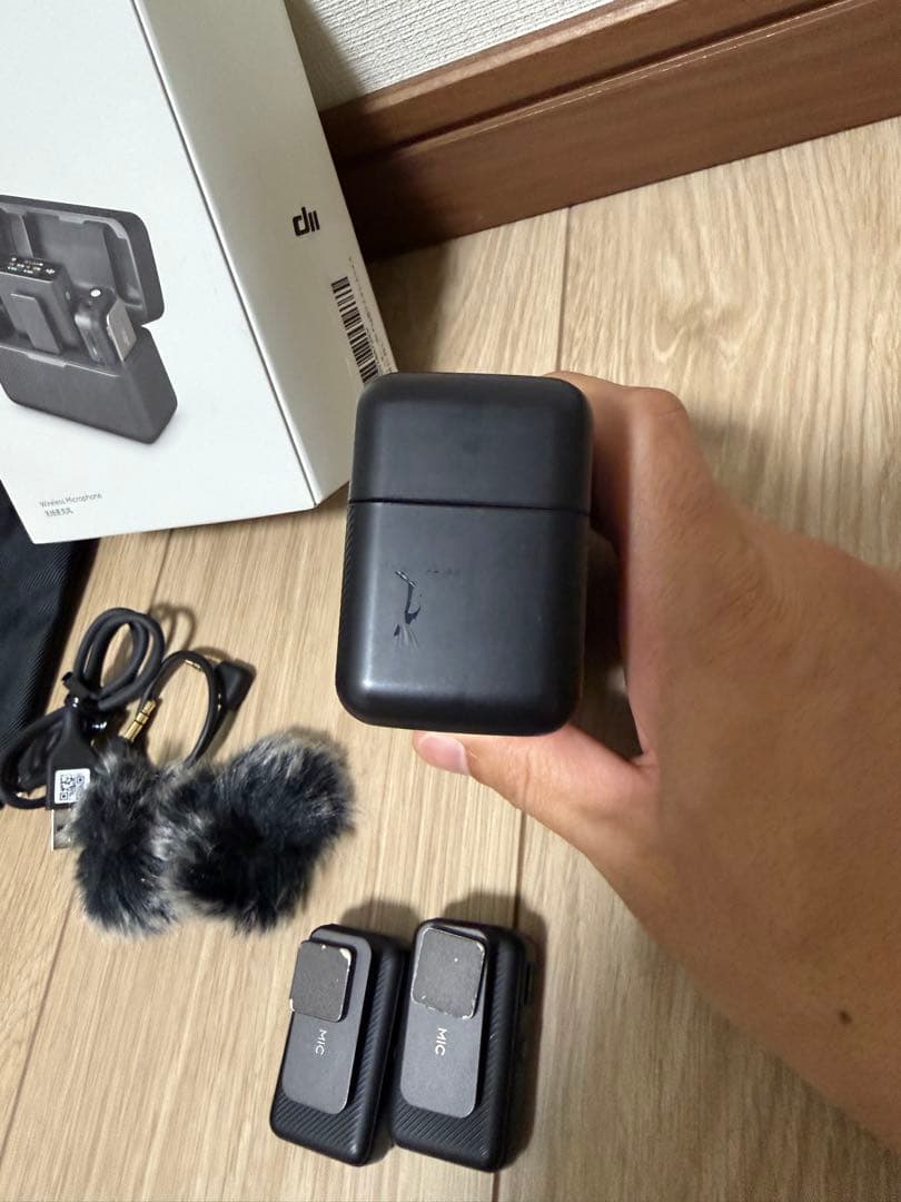 DJI Mic(トランスミッター×2 + レシーバー×1 + 充電ケース)