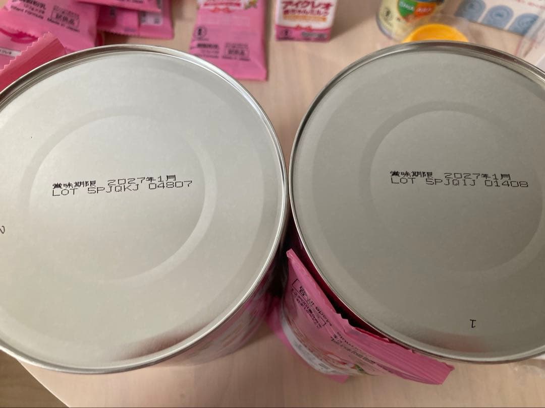 Glico アイクレオ バランスミルク 2缶　ステック24本　使い捨て哺乳瓶