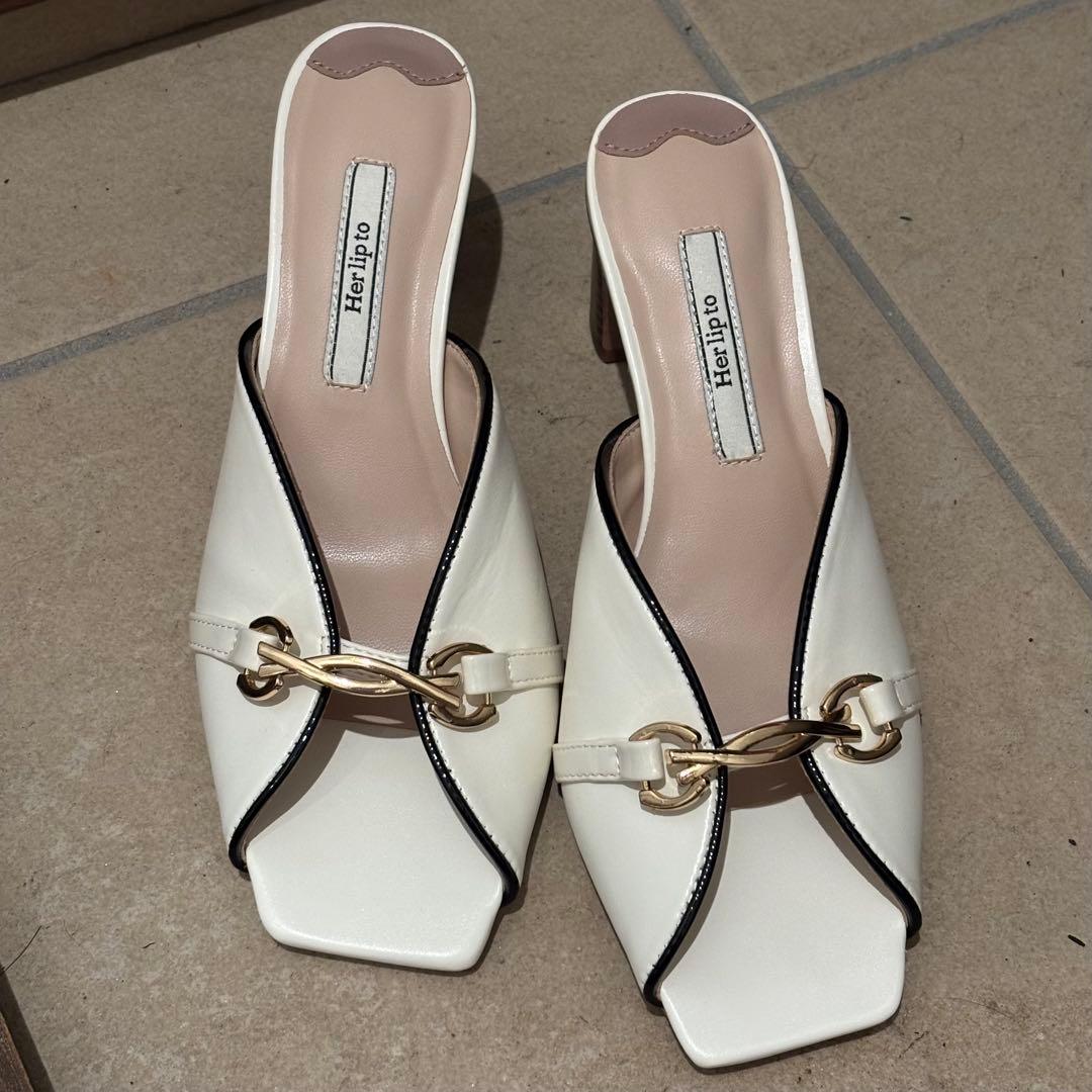 靴 Herlipto Bit Square Toe Mules