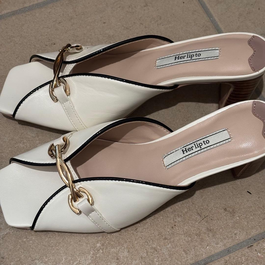 靴 Herlipto Bit Square Toe Mules