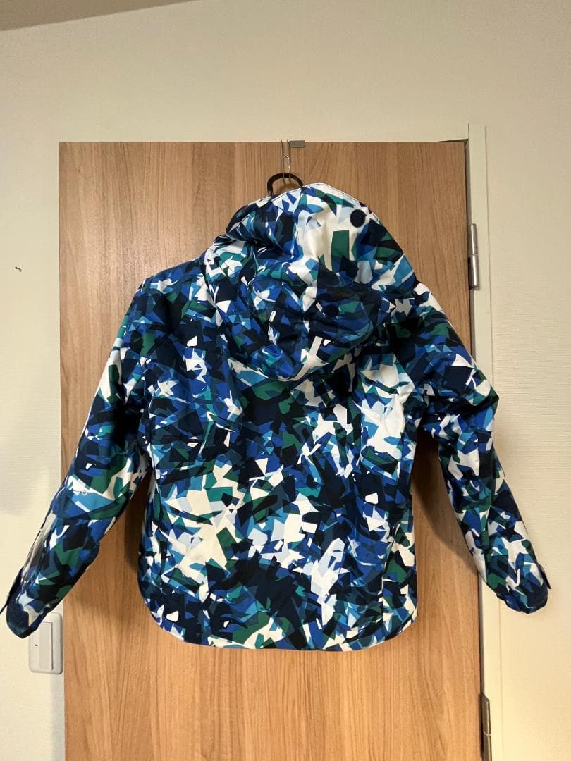 【美品】デサント スキーウェア 130 ジュニア 上下セット サイズ調節機能付