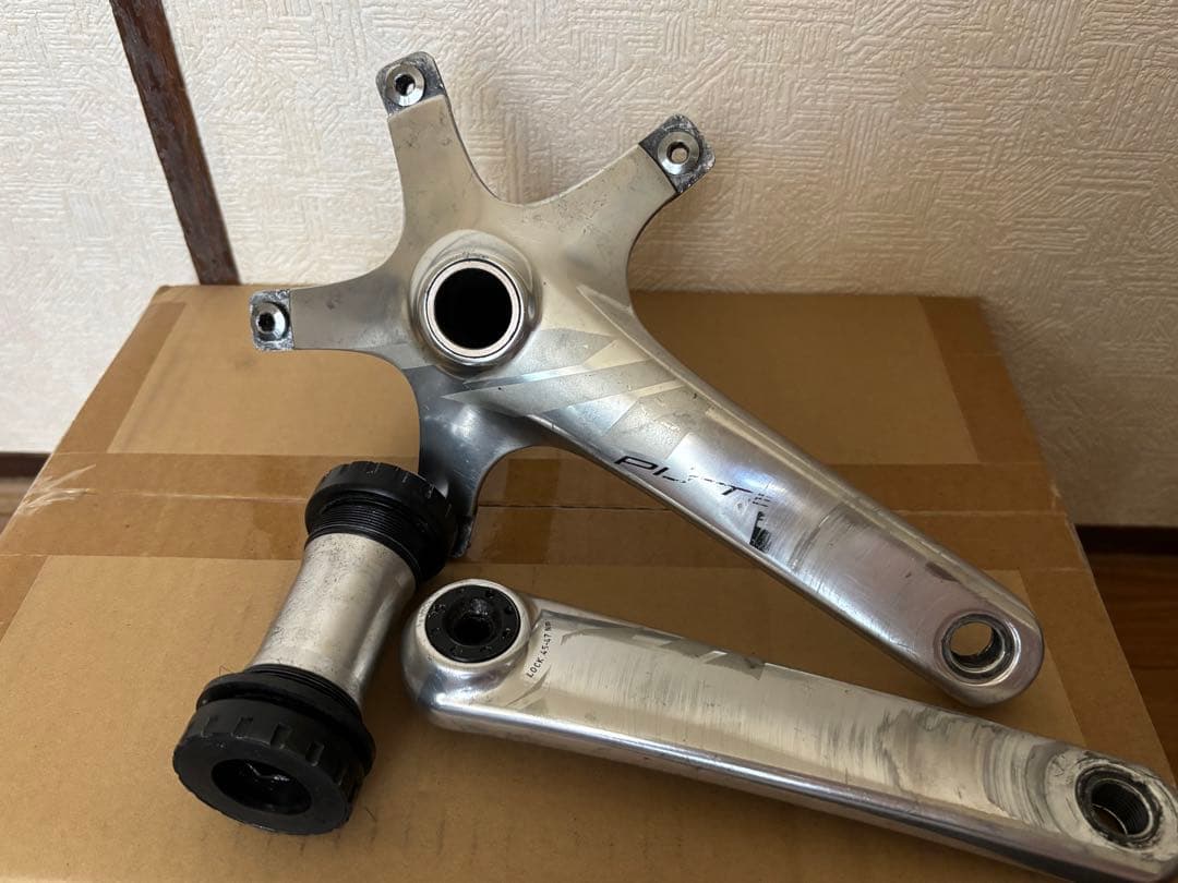 miche pistard 2.0 クランク BB