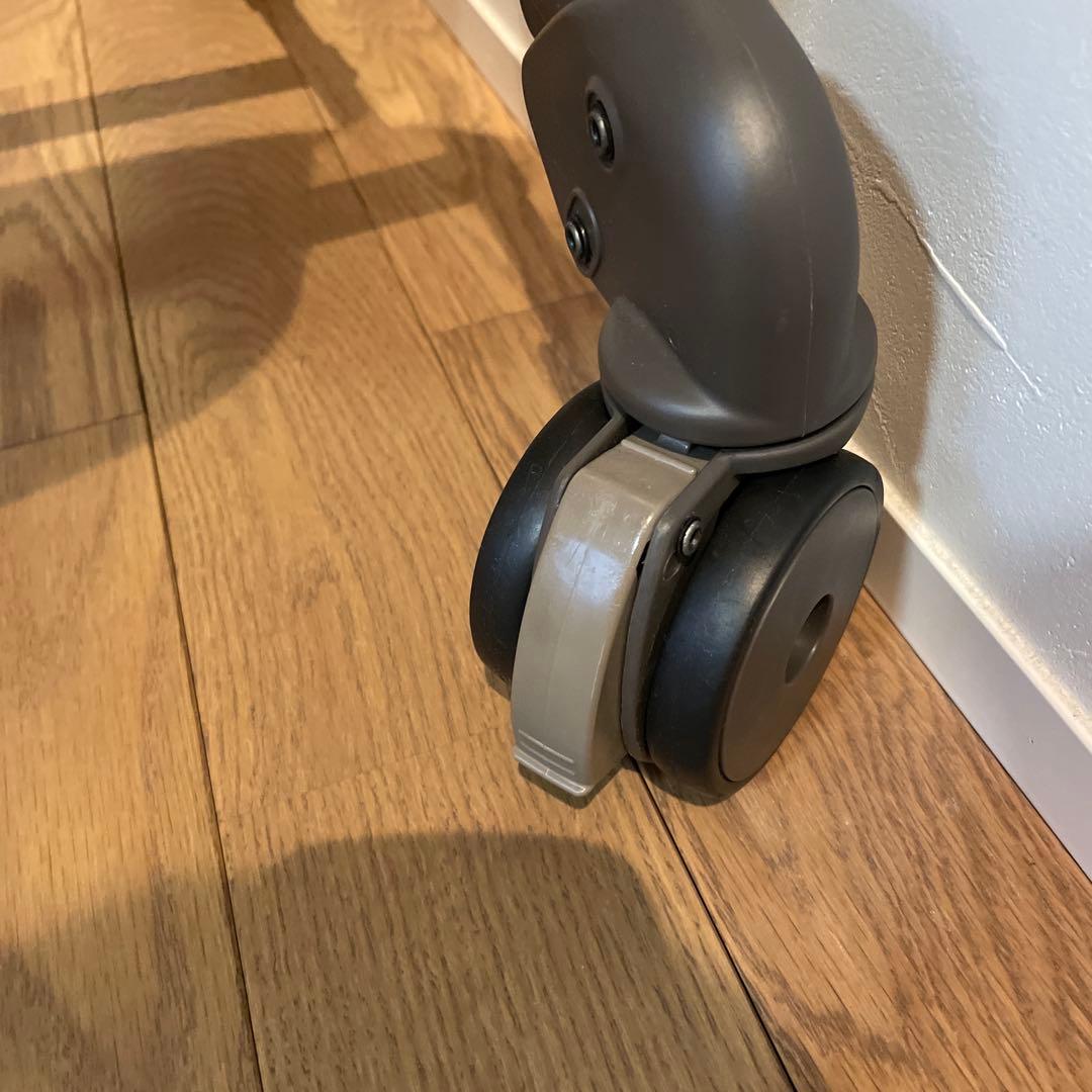 combi ネムリラ　オートスウィング　ハイローチェア　電動　コンビ