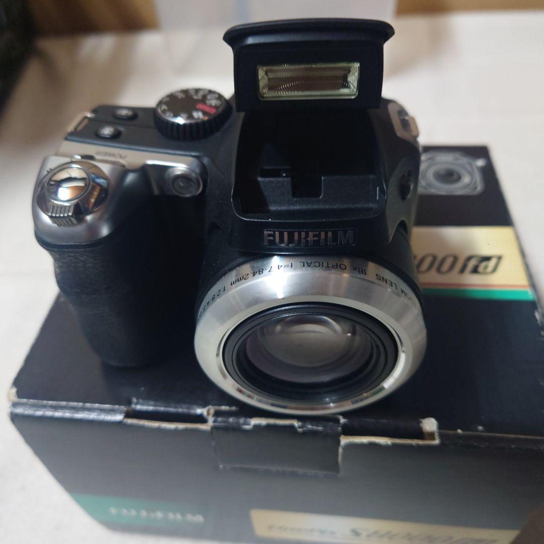 FUJIFILM FinePix S8000fd デジタルカメラ