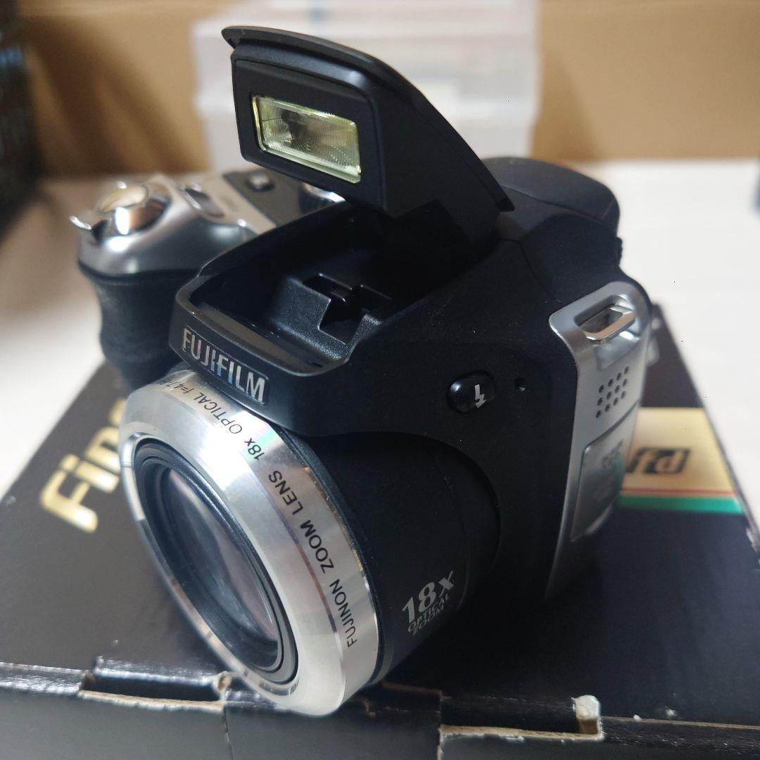 FUJIFILM FinePix S8000fd デジタルカメラ