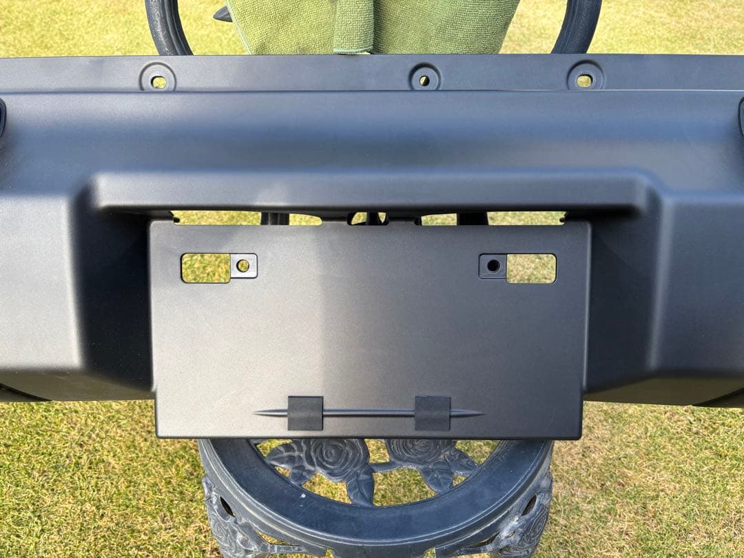 ジムニー　JB64 新車外し　純正　リアバンパー テールライト付き