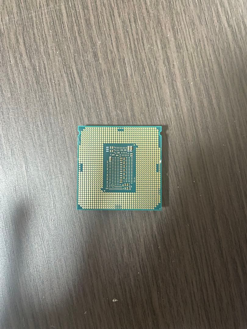 CPU Intel(R)Core(TM)i7-9700F