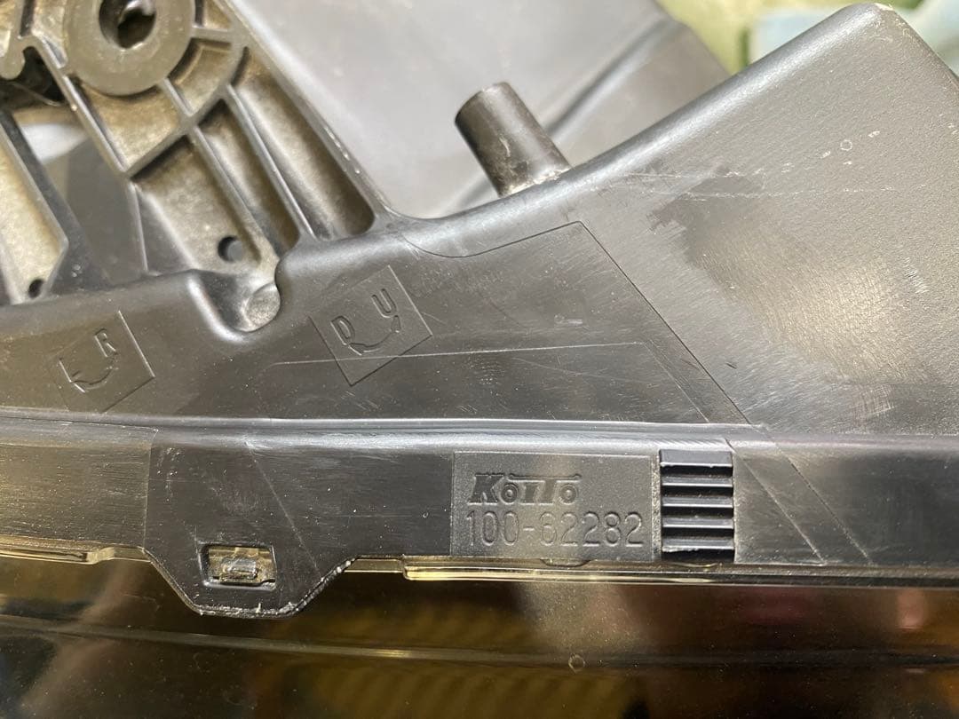 ホンダ純正RP3 RP4 RP5 ステップワゴン スパーダ右LED ヘッドライト