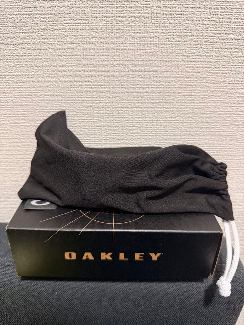 OAKLEY Valve サングラス