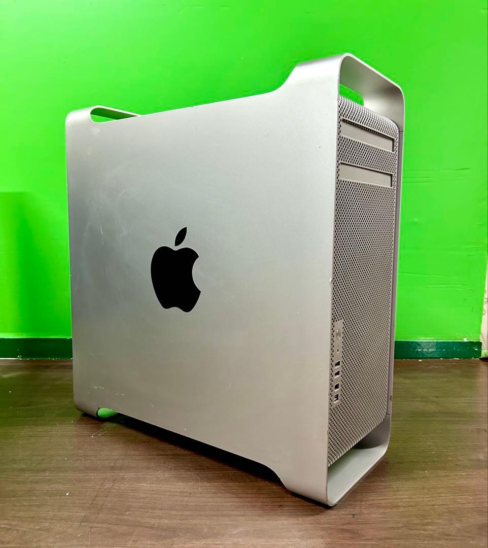 Apple Mac Pro シルバー